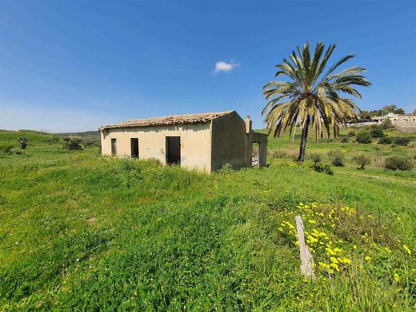 terreno agricolo in vendita a Motta Sant'Anastasia