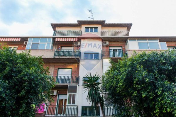 appartamento in vendita a Motta Sant'Anastasia in zona Piano Tavola / Belvedere