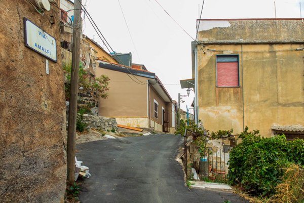 casa indipendente in vendita a Motta Sant'Anastasia
