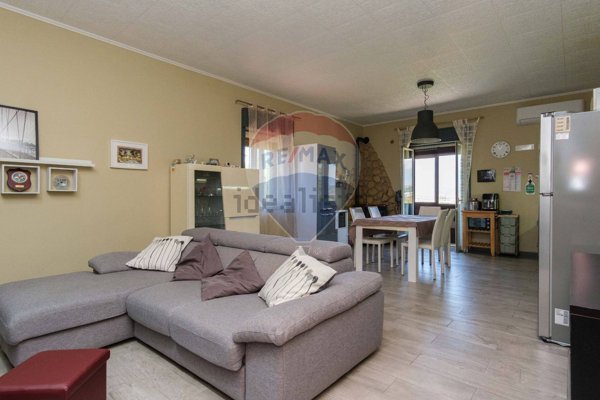 appartamento in vendita a Motta Sant'Anastasia