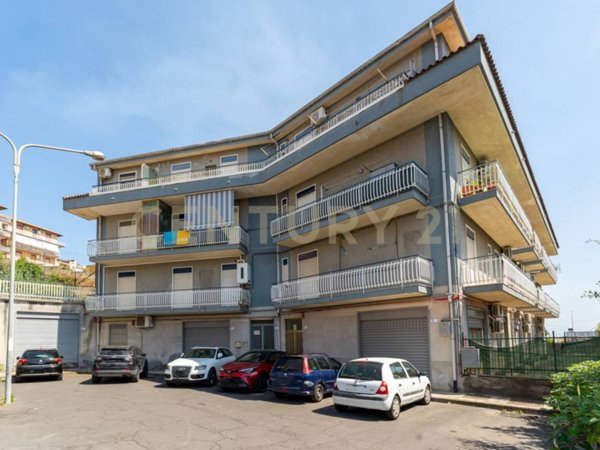 appartamento in vendita a Motta Sant'Anastasia in zona Centro Storico