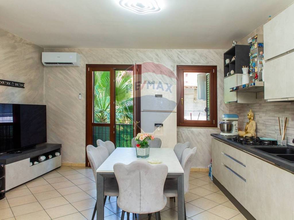 appartamento in vendita a Motta Sant'Anastasia