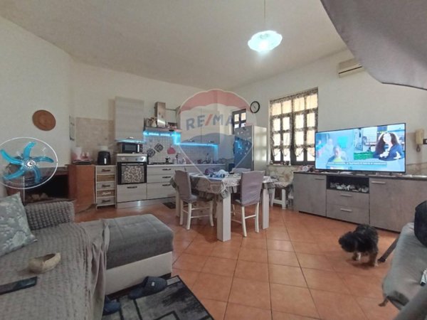 casa indipendente in vendita a Motta Sant'Anastasia in zona Centro Storico
