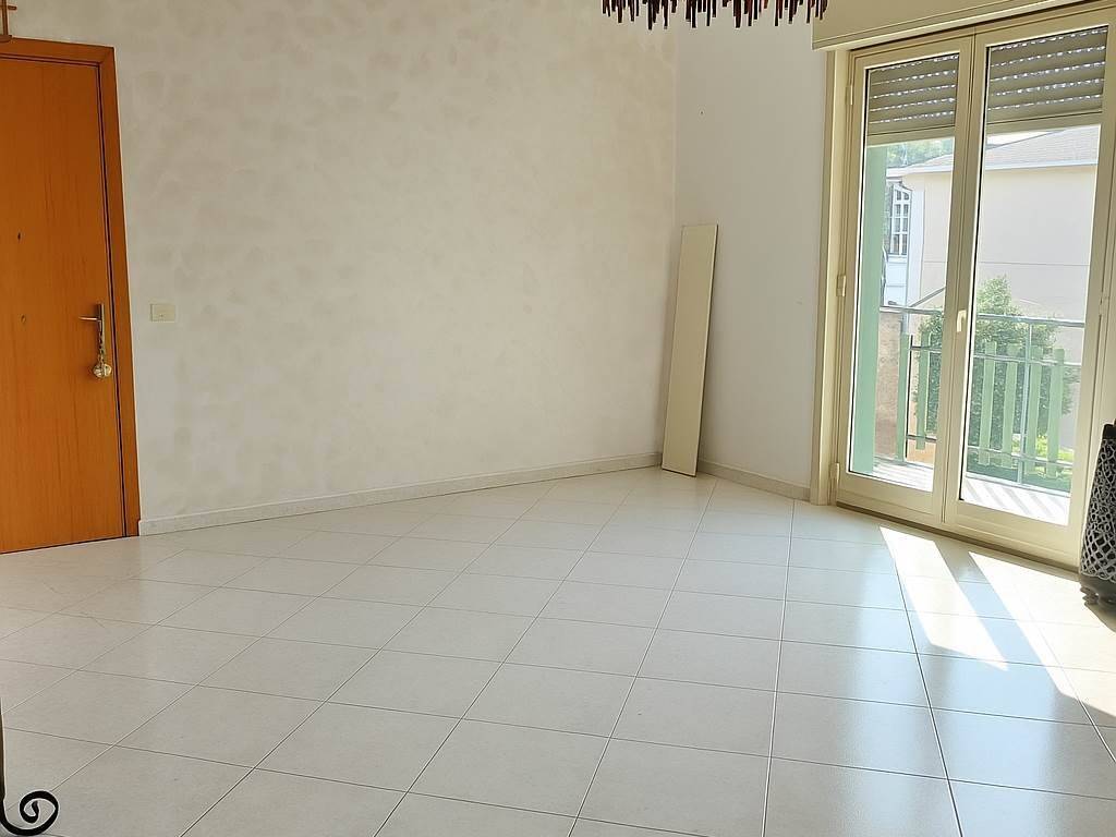 appartamento in vendita a Motta Sant'Anastasia in zona Piano Tavola / Belvedere