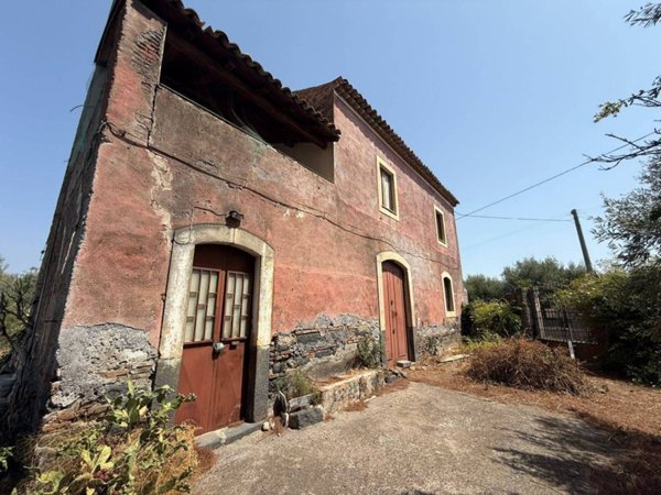terreno agricolo in vendita a Motta Sant'Anastasia