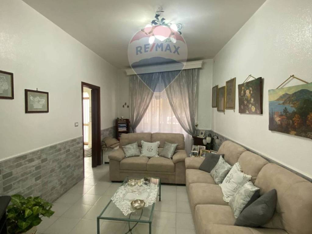 casa indipendente in vendita a Motta Sant'Anastasia