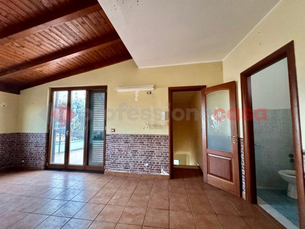 casa indipendente in vendita a Motta Sant'Anastasia in zona Centro Storico