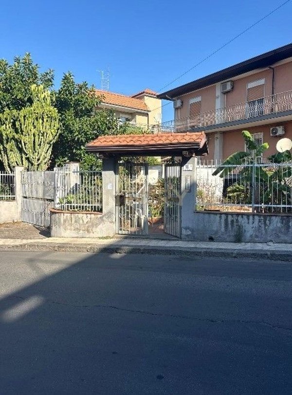 appartamento in vendita a Motta Sant'Anastasia