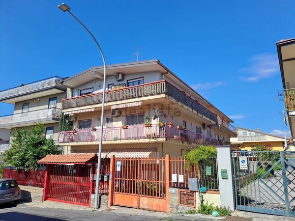 appartamento in vendita a Motta Sant'Anastasia