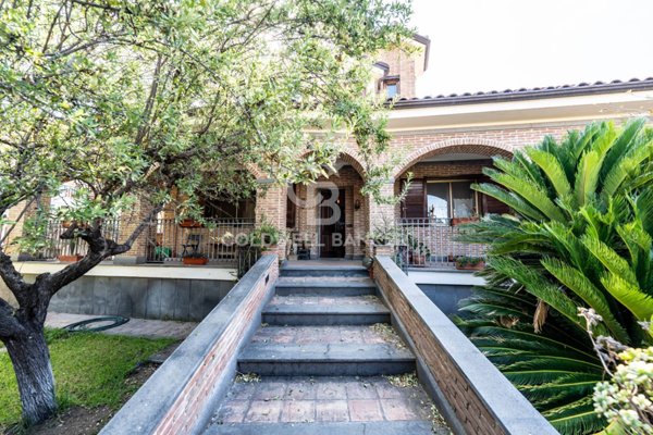 casa indipendente in vendita a Motta Sant'Anastasia