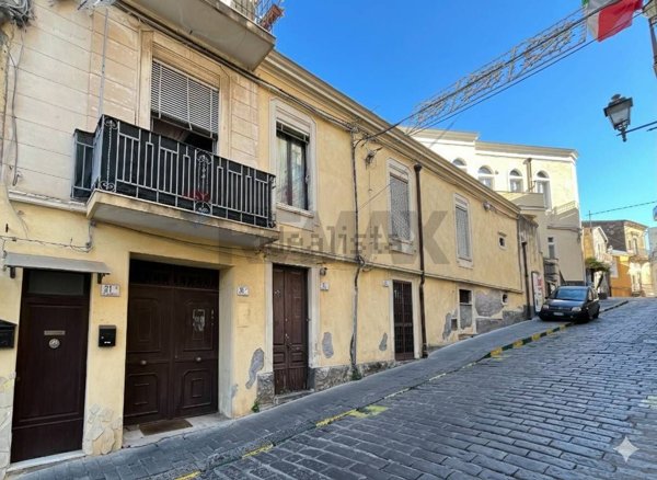 appartamento in vendita a Motta Sant'Anastasia