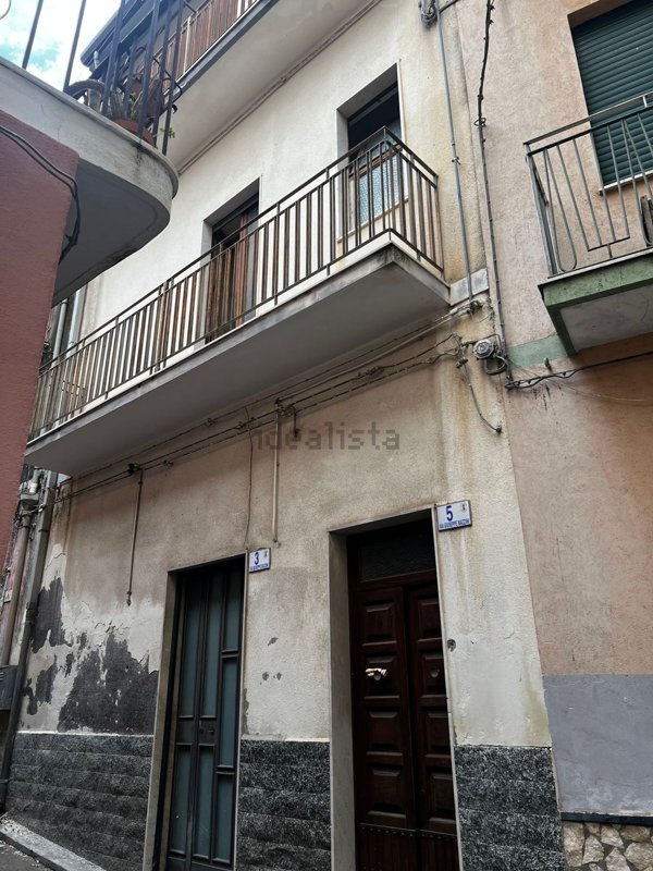 casa indipendente in vendita a Motta Sant'Anastasia