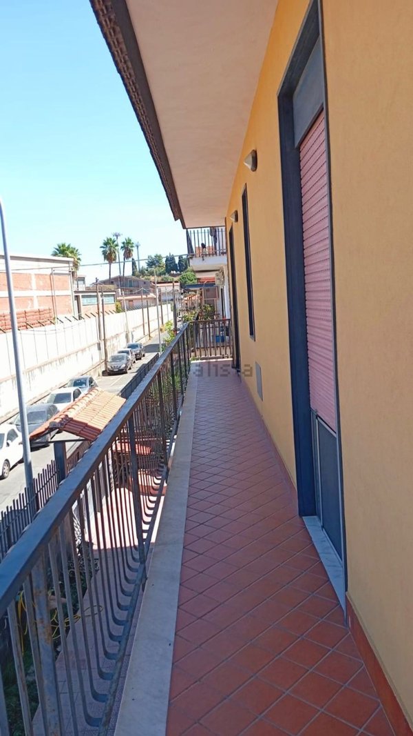 appartamento in vendita a Motta Sant'Anastasia in zona Piano Tavola / Belvedere