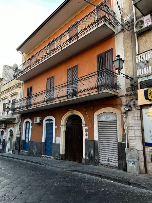 appartamento in vendita a Motta Sant'Anastasia in zona Centro Storico