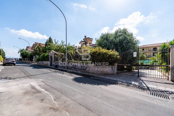 casa indipendente in vendita a Motta Sant'Anastasia
