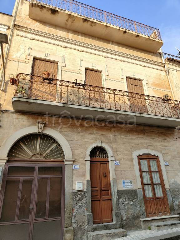 casa indipendente in vendita a Motta Sant'Anastasia