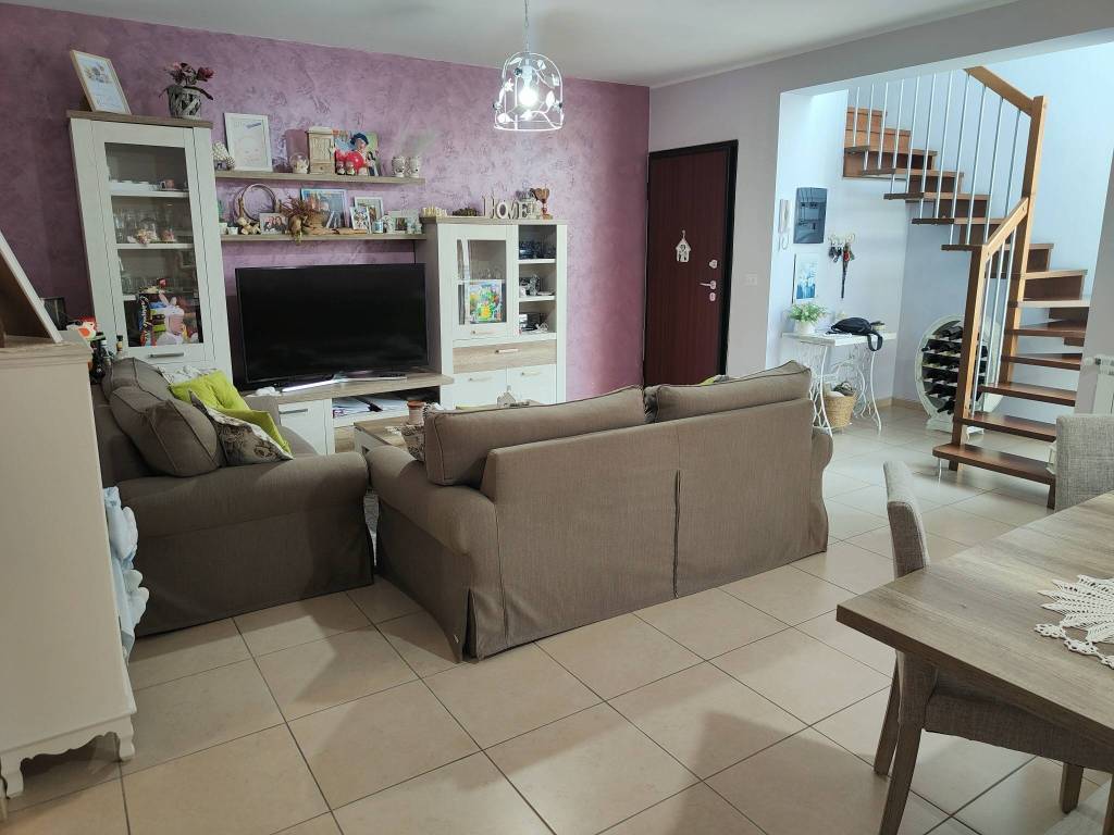 appartamento in vendita a Motta Sant'Anastasia