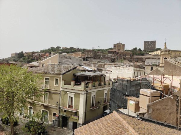 appartamento in vendita a Motta Sant'Anastasia in zona Centro Storico