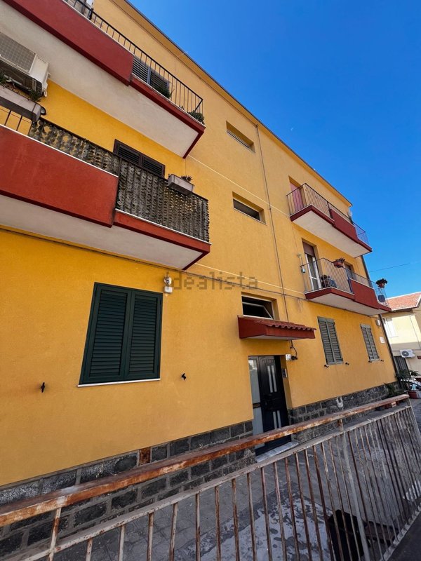 appartamento in vendita a Motta Sant'Anastasia in zona Centro Storico