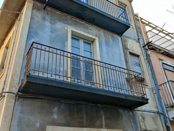 casa indipendente in vendita a Motta Sant'Anastasia in zona Centro Storico