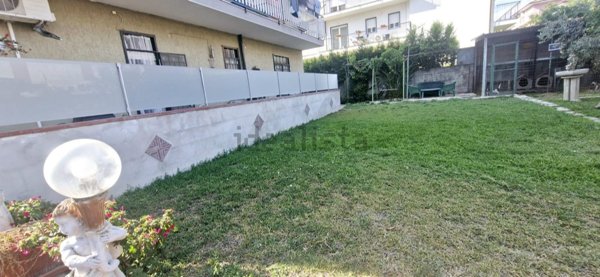 appartamento in vendita a Motta Sant'Anastasia in zona Centro Storico