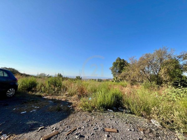 terreno in vendita a Motta Sant'Anastasia in zona Piano Tavola / Belvedere