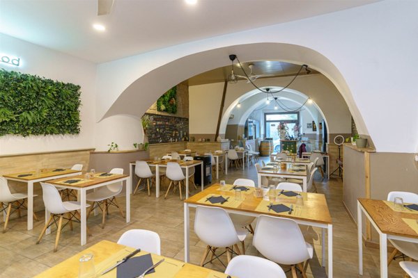 negozio in vendita a Nicolosi