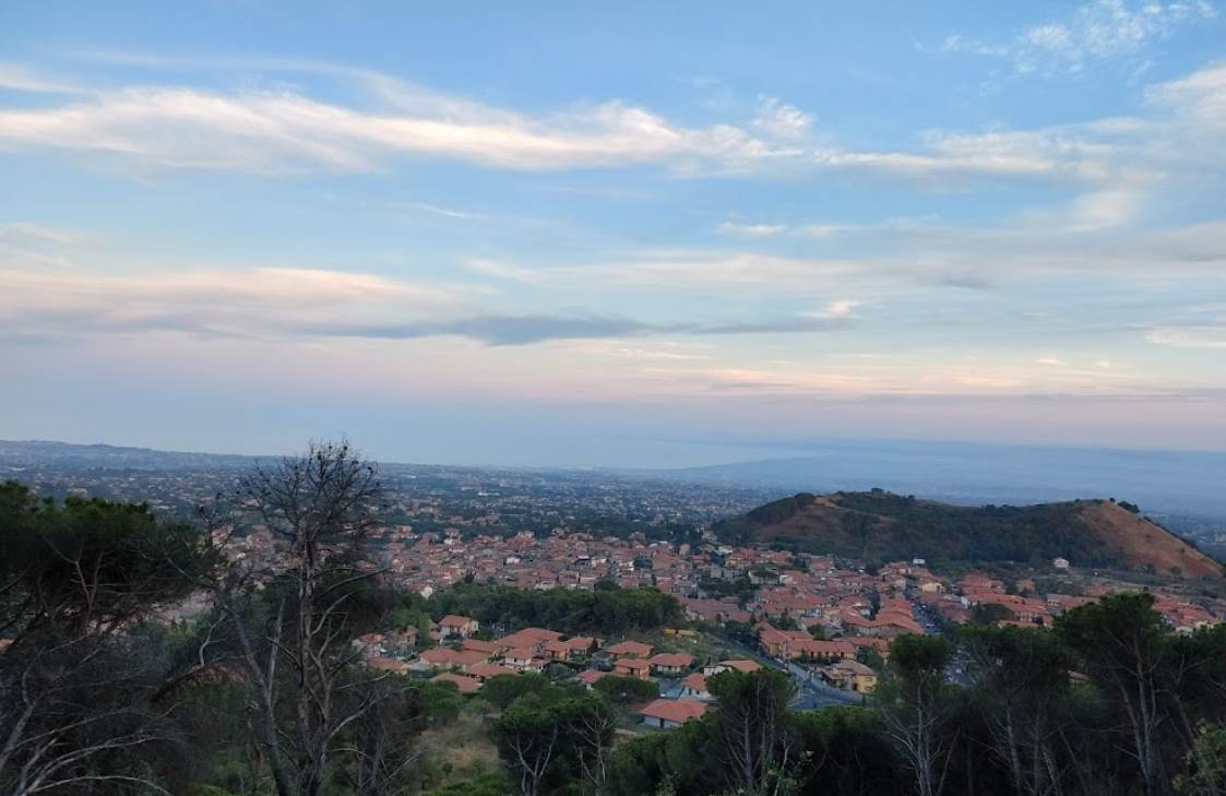 negozio in vendita a Nicolosi