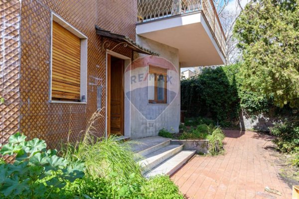 casa indipendente in vendita a Nicolosi