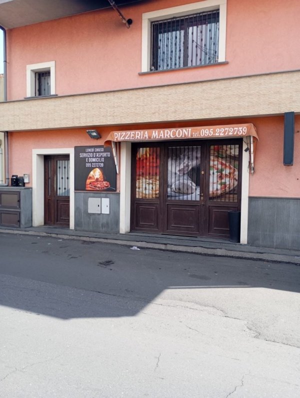 negozio in vendita a Nicolosi