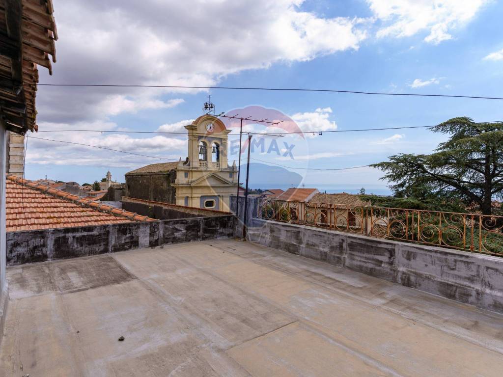 casa indipendente in vendita a Nicolosi