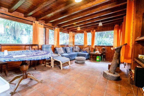 casa indipendente in vendita a Nicolosi