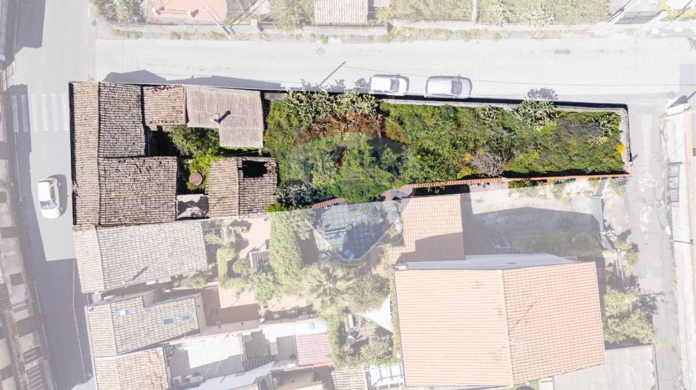 casa indipendente in vendita a Nicolosi