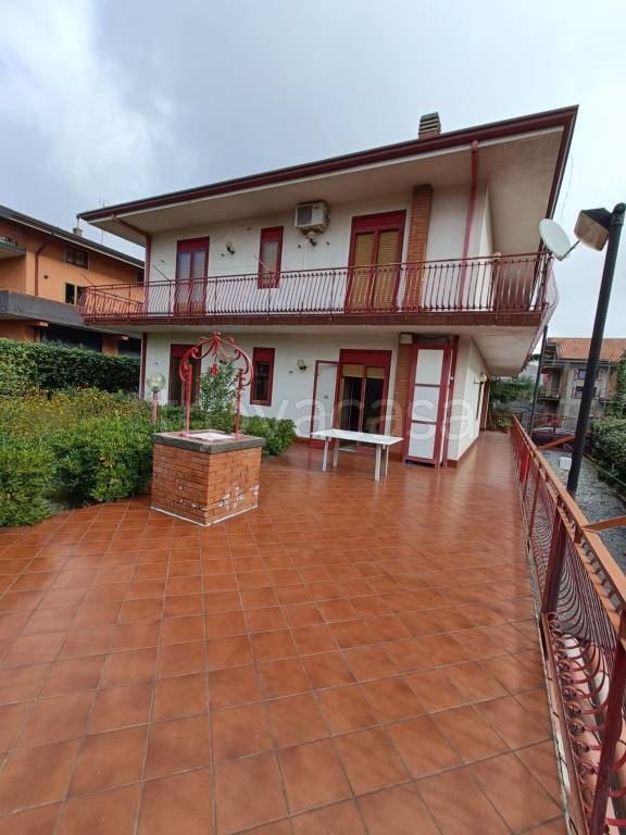 casa indipendente in vendita a Nicolosi