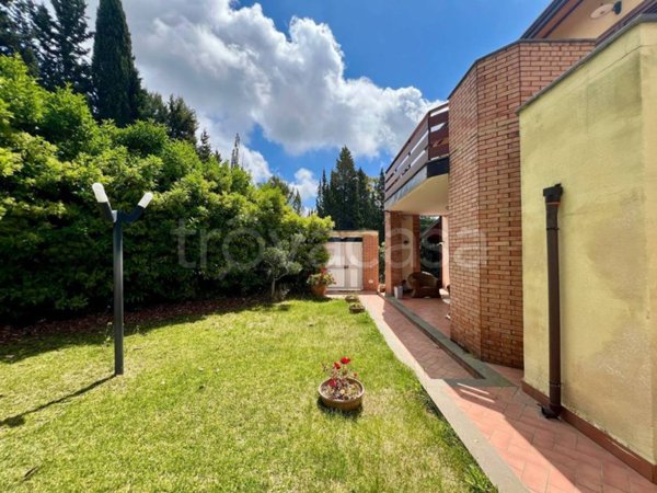 casa indipendente in vendita a Nicolosi