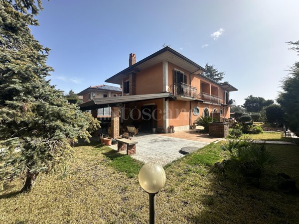 villa in vendita a Nicolosi