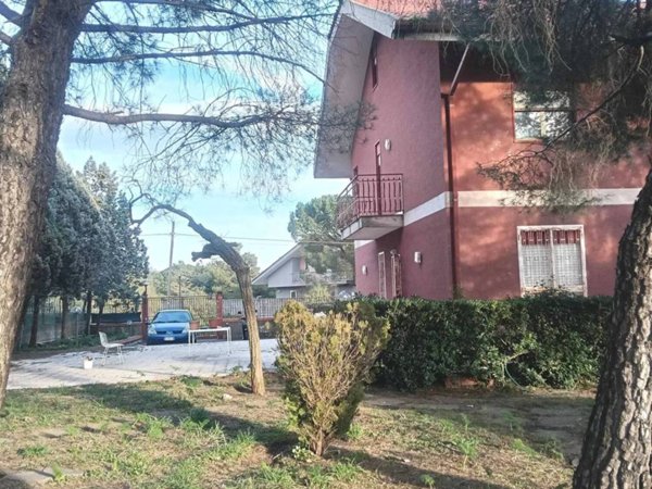 casa indipendente in vendita a Nicolosi