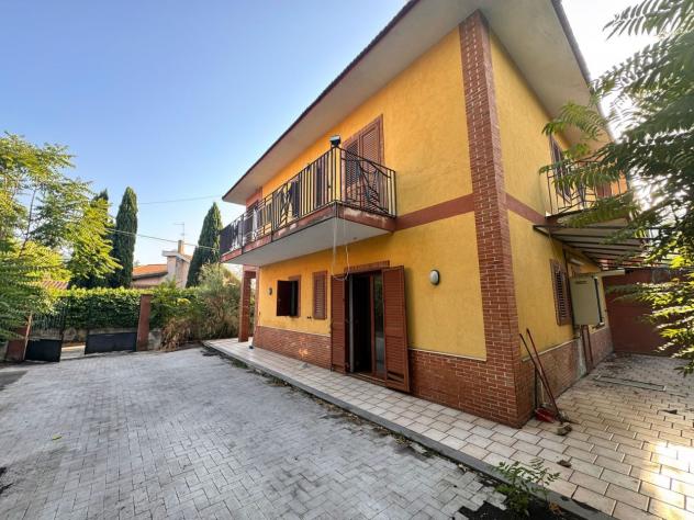 casa indipendente in vendita a Nicolosi
