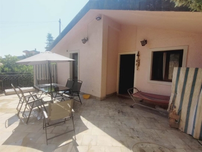 casa indipendente in vendita a Nicolosi