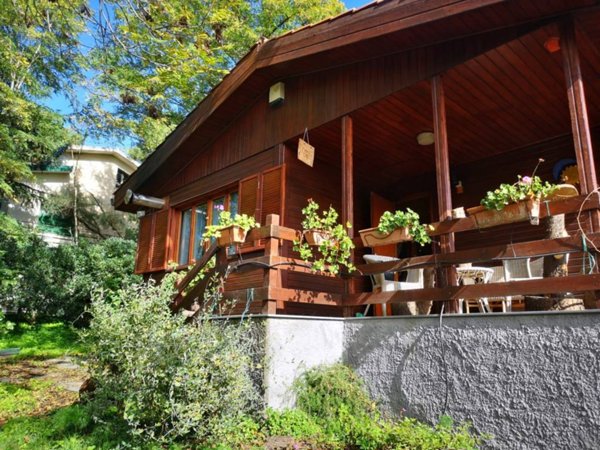casa indipendente in vendita a Nicolosi