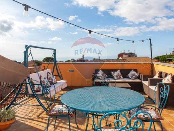 casa indipendente in vendita a Nicolosi