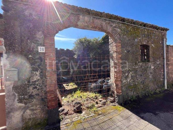 casa indipendente in vendita a Nicolosi