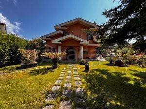 casa indipendente in vendita a Nicolosi