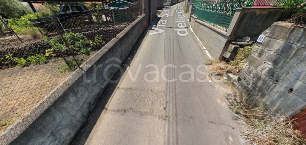 negozio in vendita a Nicolosi