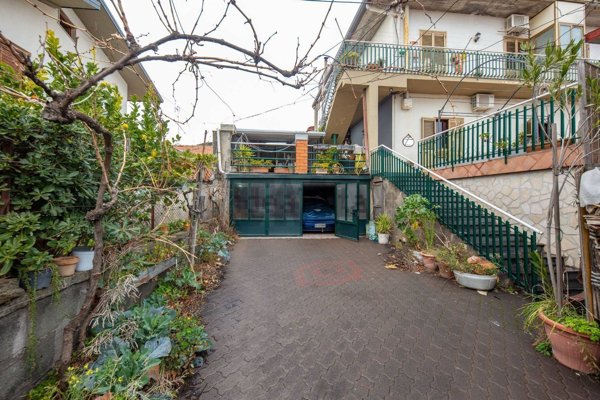 appartamento in vendita a Nicolosi