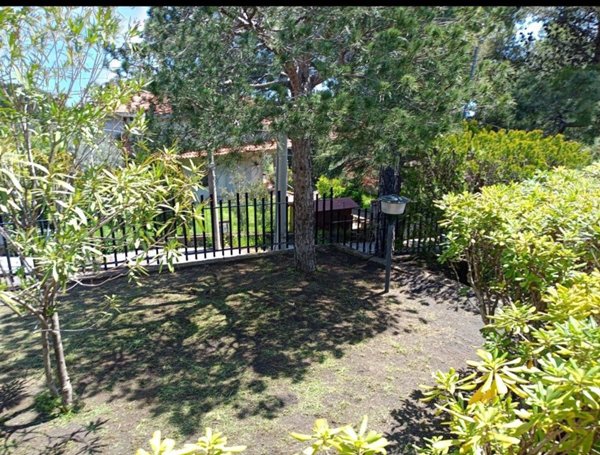 casa indipendente in vendita a Nicolosi