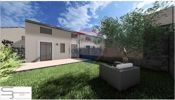 casa indipendente in vendita a Nicolosi