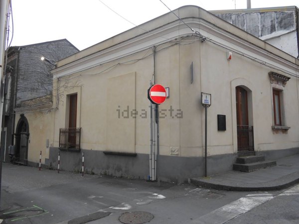 casa indipendente in vendita a Nicolosi
