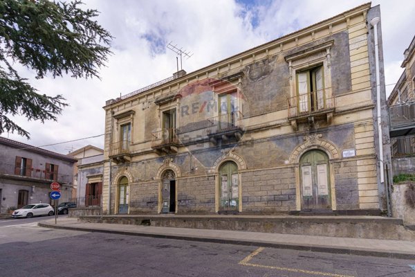 casa indipendente in vendita a Nicolosi