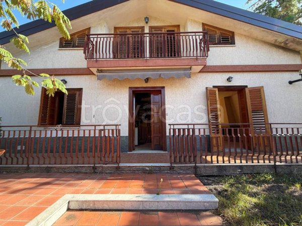casa indipendente in vendita a Nicolosi